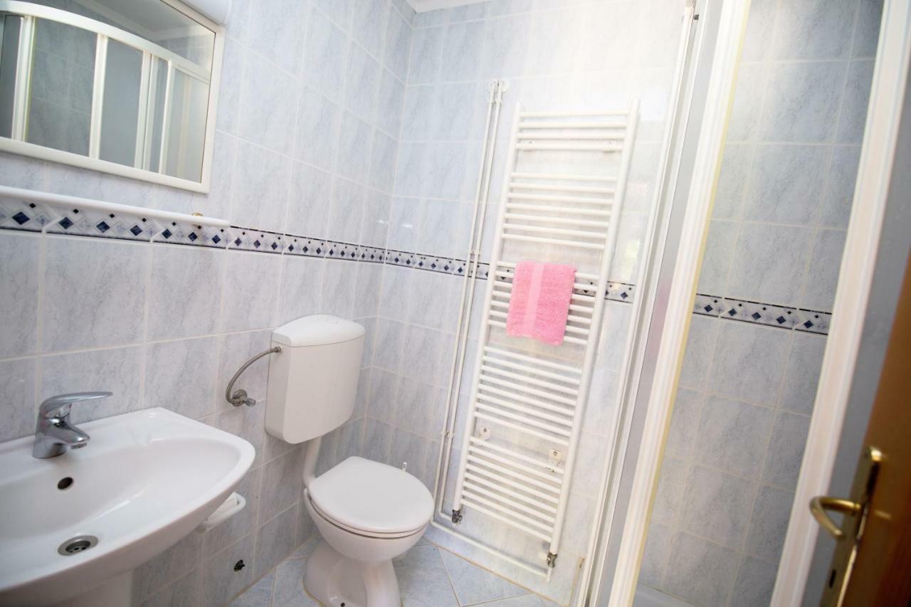 Appartamento Adria 2 Slatine Esterno foto